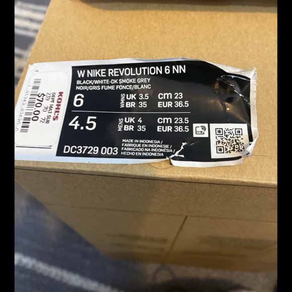 Size women's 6 black and white Nike revolution 6 NN atheltic shoes/running shoes - Picture 2 of 5